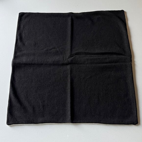 NWT Crate & Barrel Bardot 20" Recycled Cashmere and Wool Ink Black Pillow Cover - Picture 6 of 9